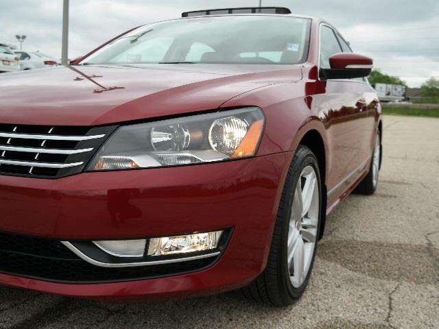 2015 Volkswagen Passat TDI SEL Premium 4dr Sedan 6A
